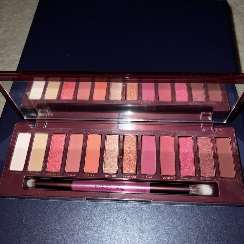 Urban Decay Cherry Palette